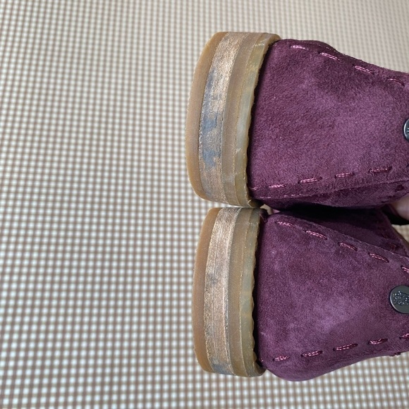 Hush Puppies Chardon Slip on suede shoes. Size 8 WIDE - Picture 12 of 15